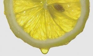 Limonsu Su İçmenin Faydaları